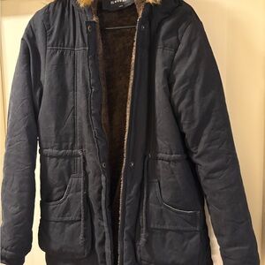 Women’s i love sia Size 8 Black Hooded Jacket Fur Accent Pockets